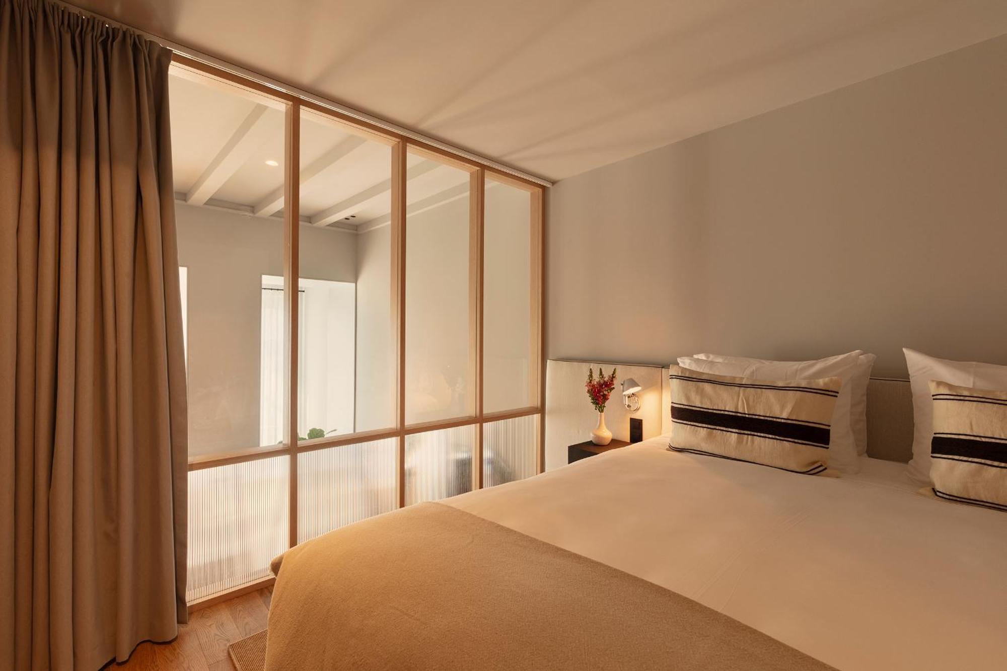 Vandoma Living Suites Порто Екстериор снимка