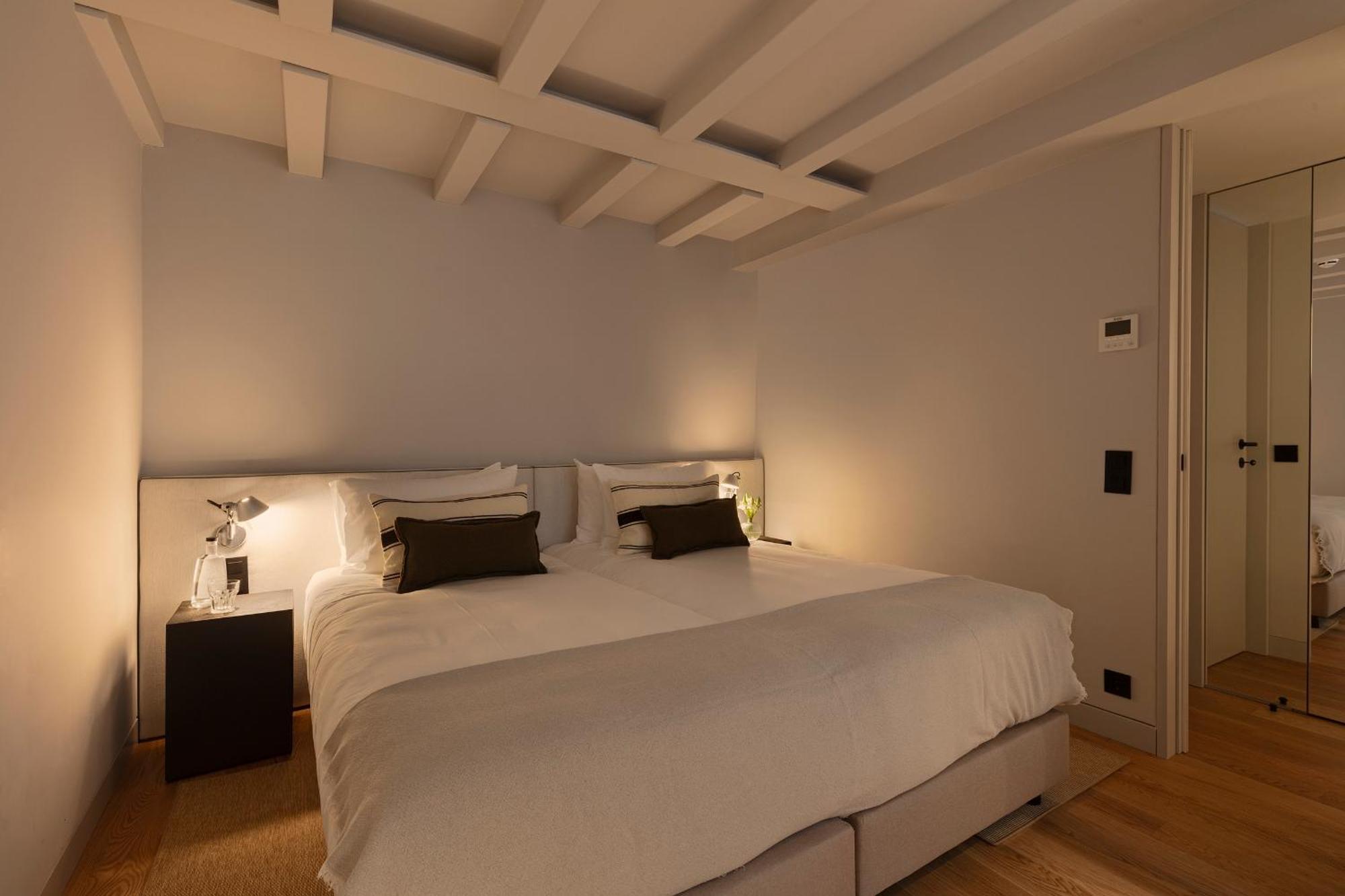 Vandoma Living Suites Порто Екстериор снимка